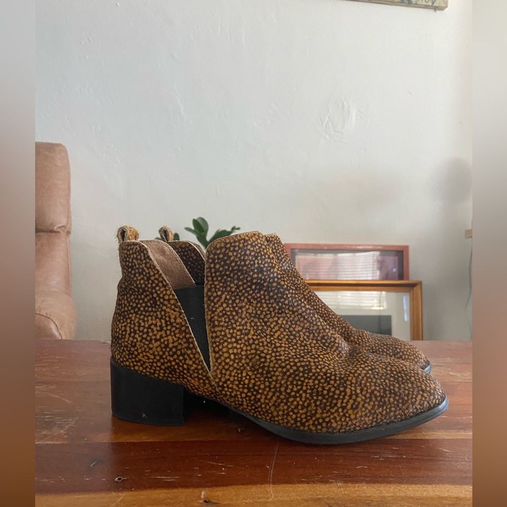 Seychelles boot- size 7